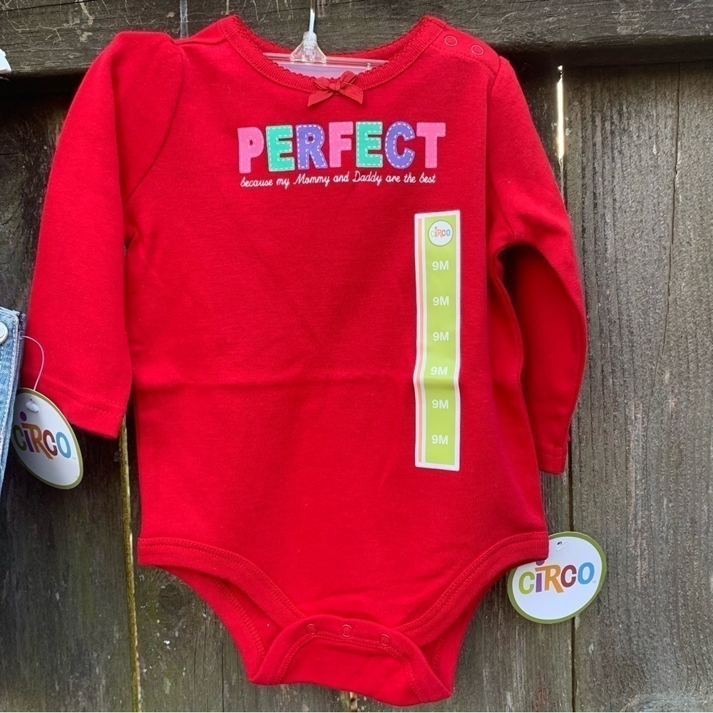 CIRCO outfit bundle Denim overall jumper dress bodysuit sleeper set spring fall - Picture 6 of 12
